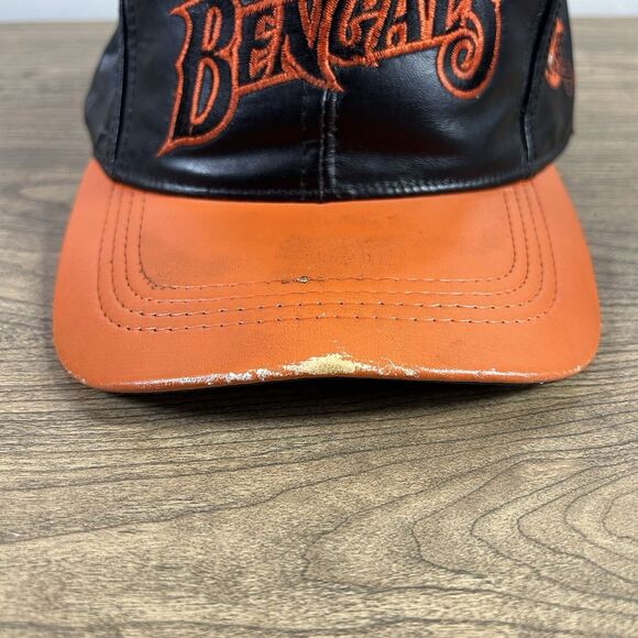 Vintage Cincinnati Bengals Leather Snapback Hat Modern Brand USA Team NFL OSFA - Picture 2 of 12